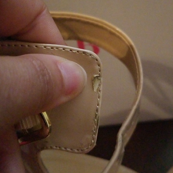 Heels - Picture 6 of 8